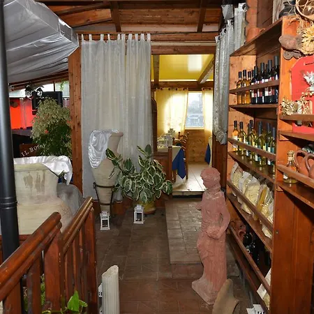 Borgo Dell'aschetto Séjour à la ferme *